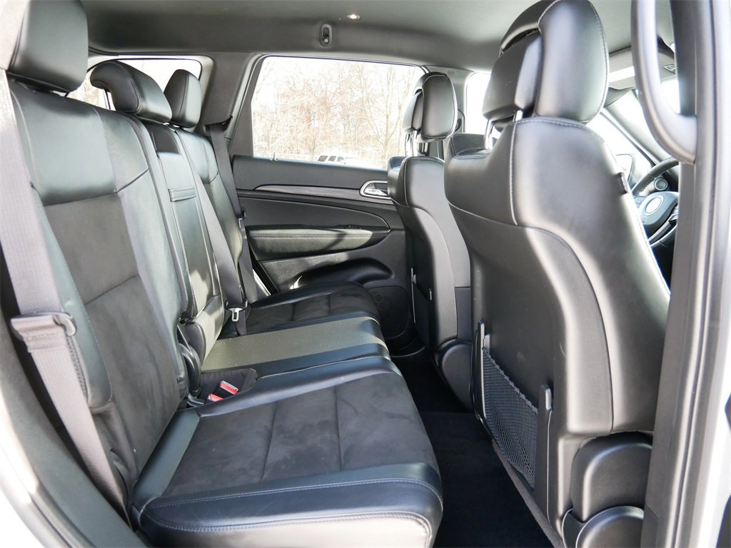 Used 2021 Jeep Grand Cherokee Laredo X image 9