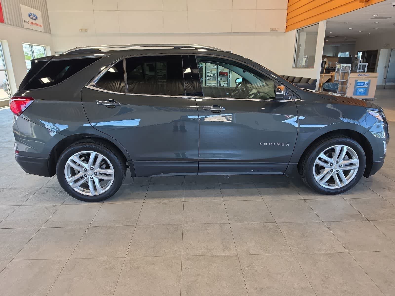 Used 2020 Chevrolet Equinox Premier AWD/4WD image 6