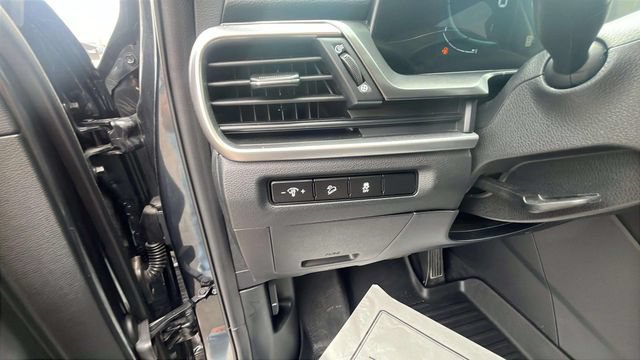 Used 2024 Kia Telluride S w/ S Sunroof Package AWD/4WD image 11