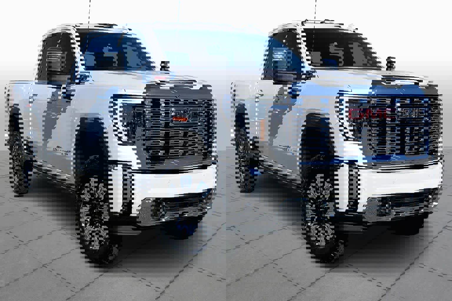 Used 2024 GMC Sierra 2500 Denali w/ Denali Reserve Package image 3