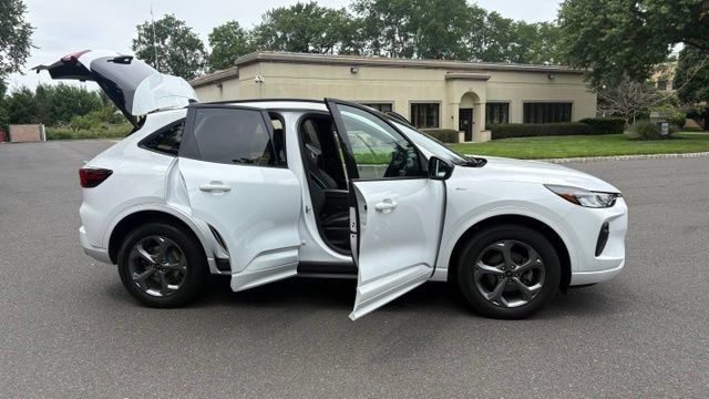 Certified 2023 Ford Escape ST-Line w/ Tech Pack #1 AWD/4WD image 22