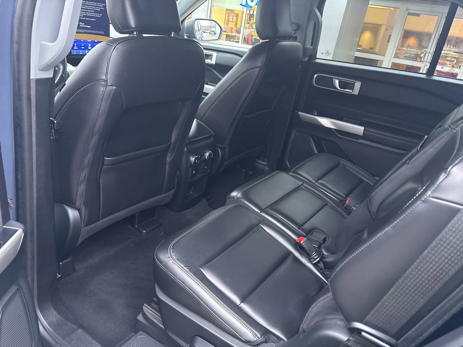 Certified 2021 Ford Explorer XLT w/ Equipment Group 202A image 37