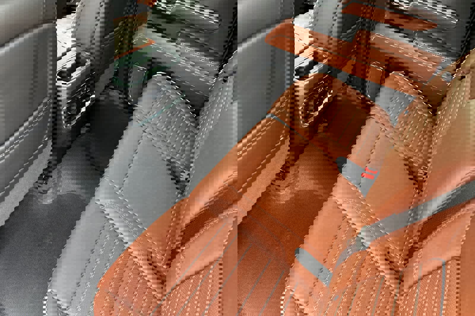 Used 2024 GMC Sierra 1500 Denali Ultimate image 10