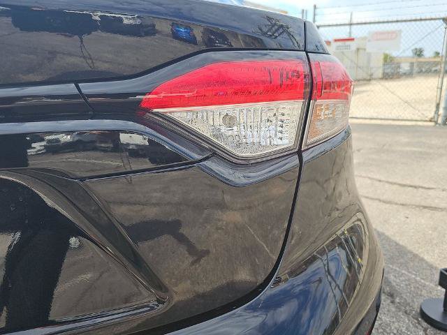 Used 2024 Toyota Corolla LE FWD image 33
