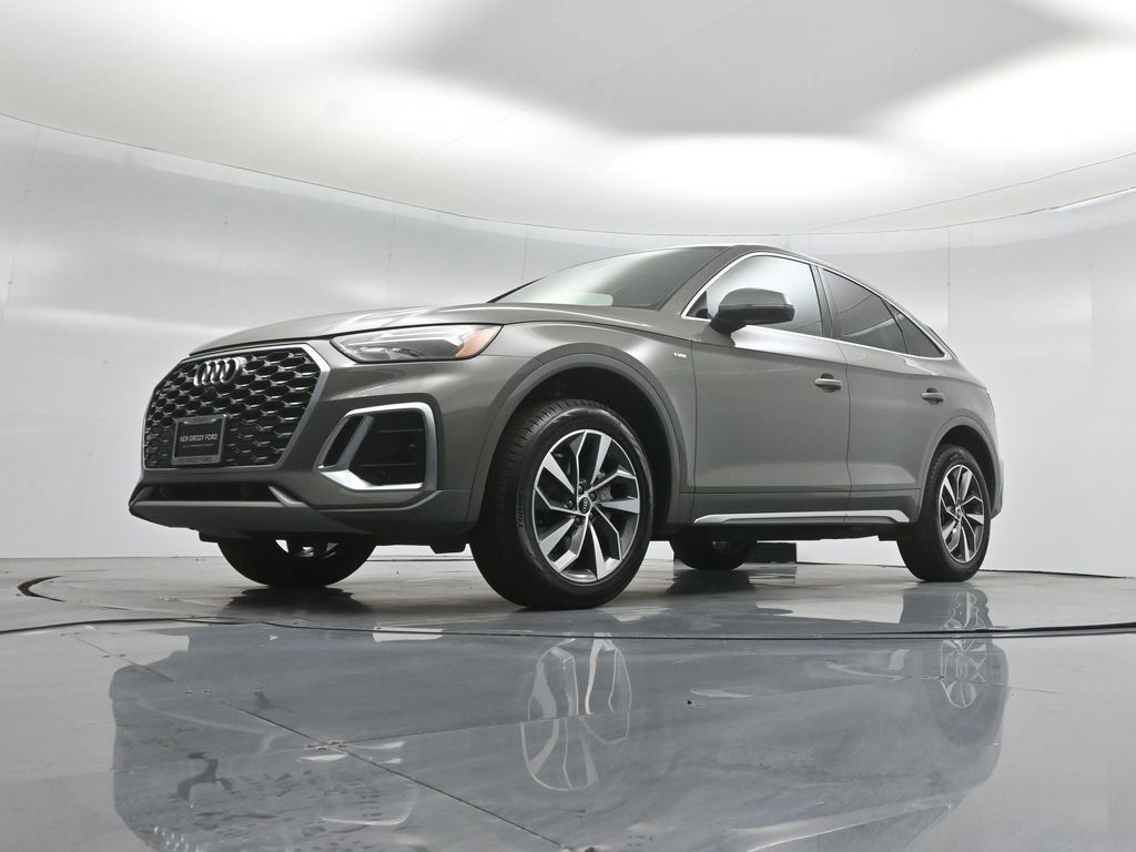 Used 2023 Audi Q5 2.0T Premium w/ Convenience Package image 28