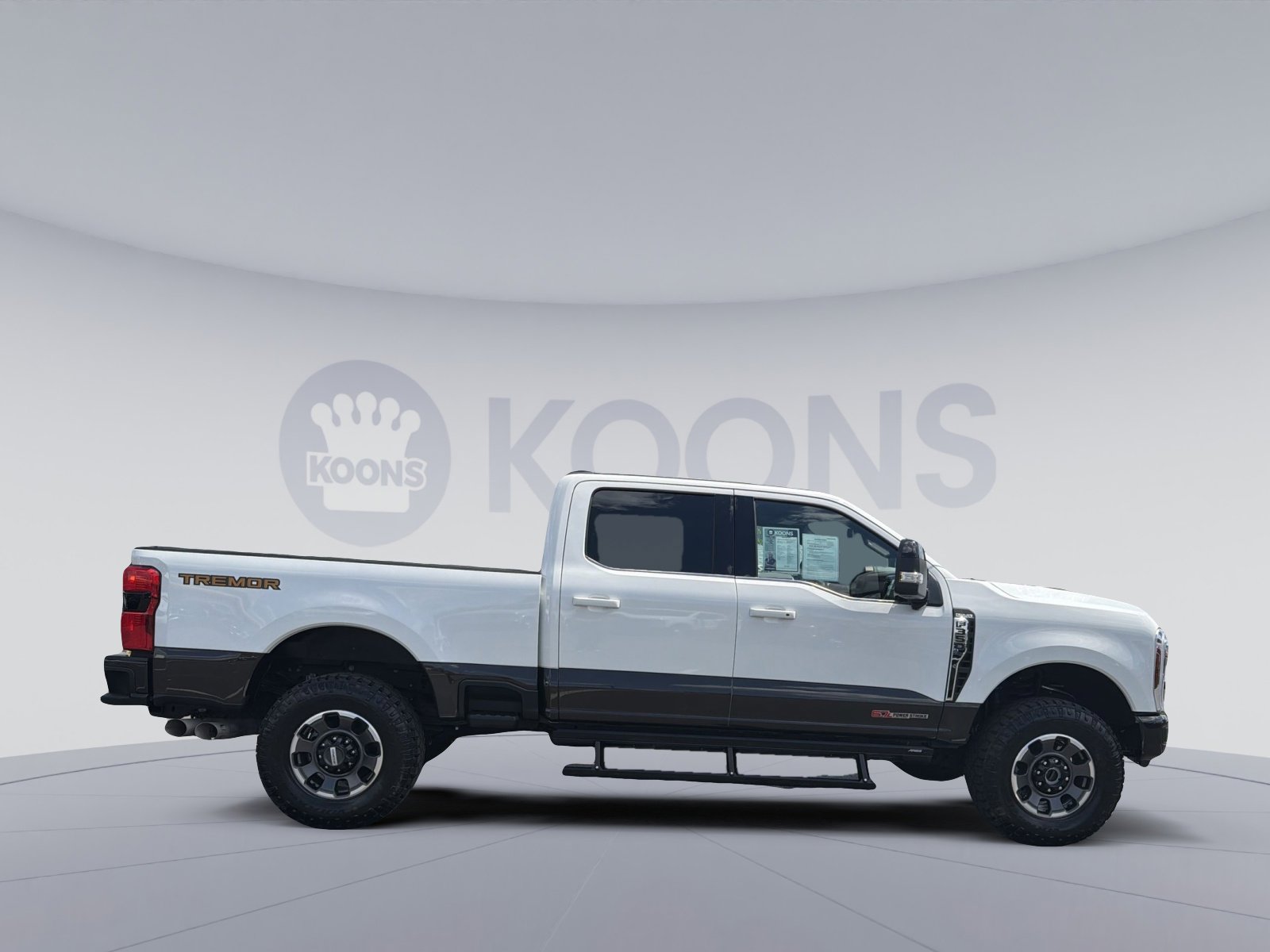 Certified 2024 Ford F350 King Ranch w/ Tremor Off-Road Package AWD/4WD image 17