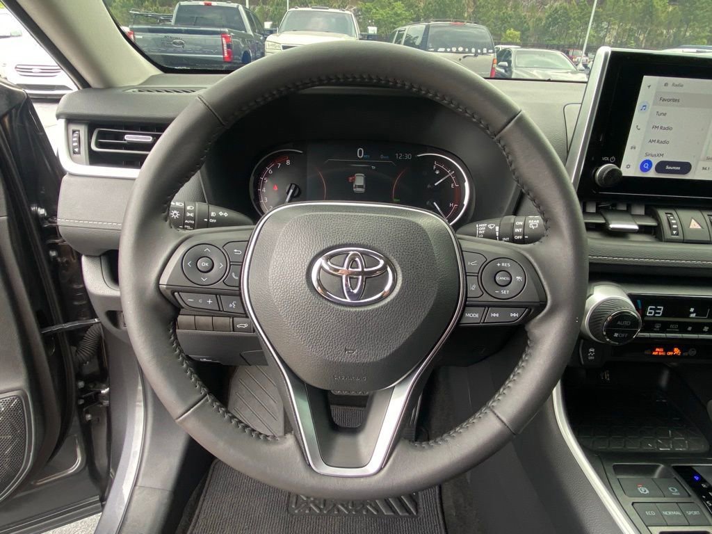 Used 2025 Toyota RAV4 XLE Premium FWD image 13