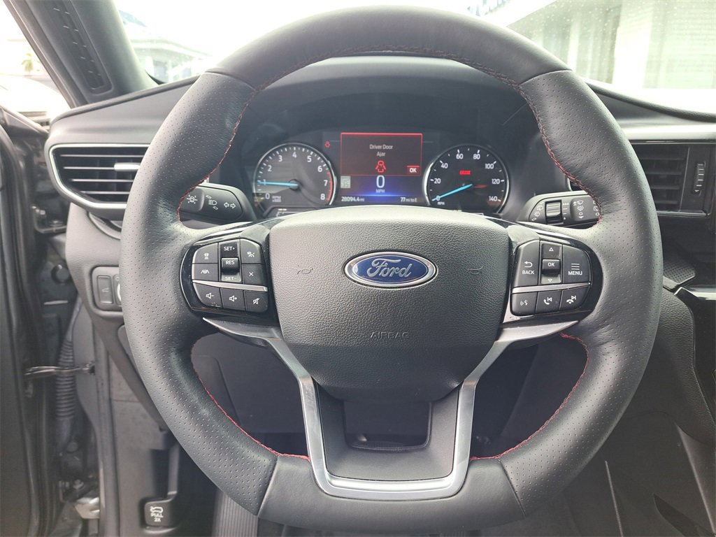 Certified 2022 Ford Explorer ST-Line w/ Class IV Trailer Tow Package image 15