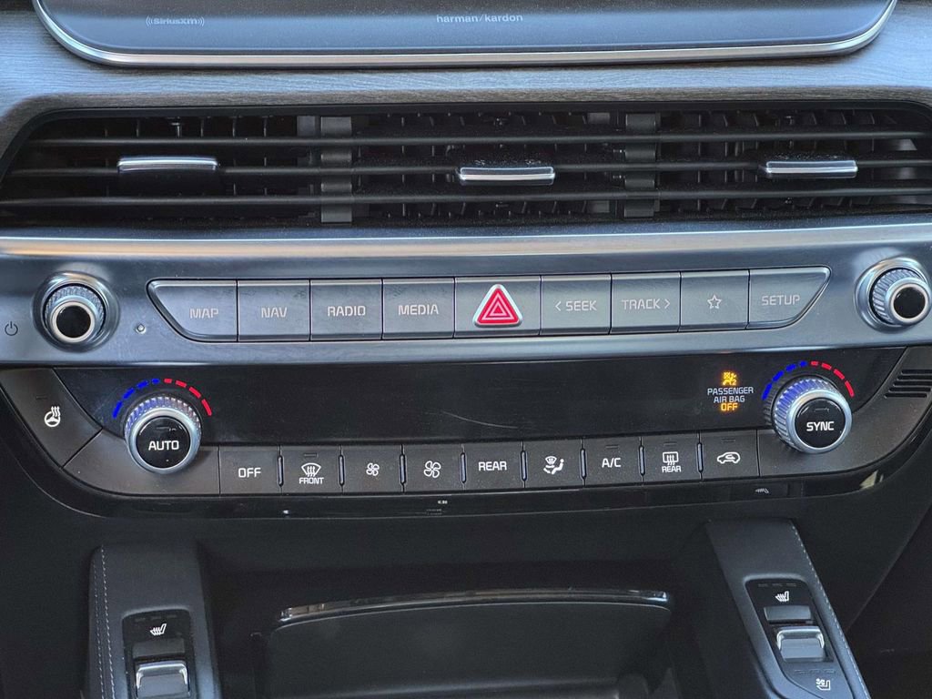 Used 2022 Kia Telluride SX w/ SX Prestige Package image 10