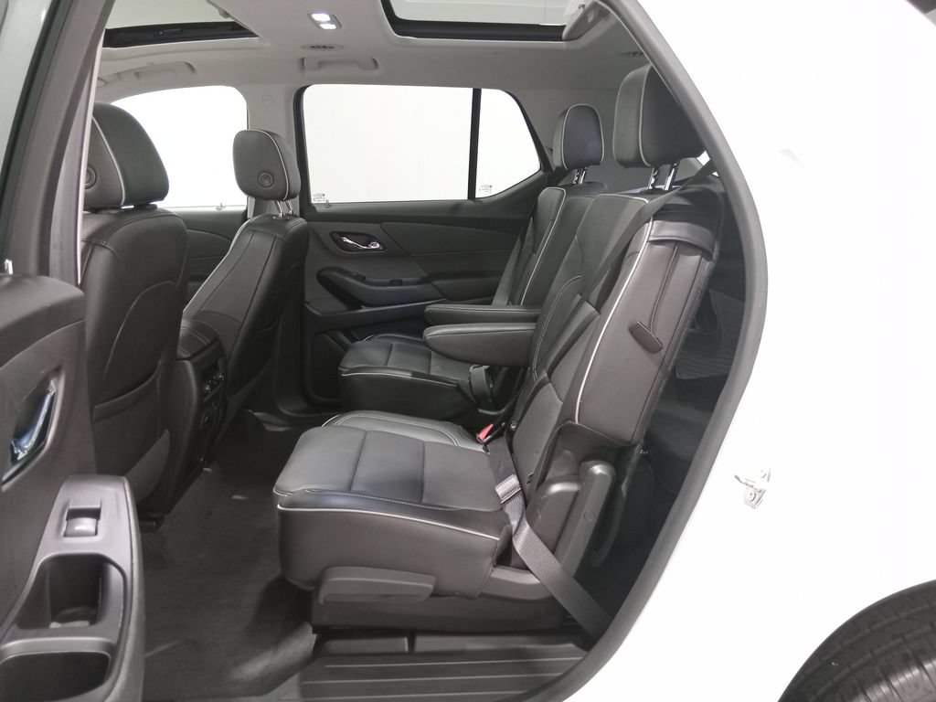 Used 2020 Chevrolet Traverse High Country AWD/4WD image 13