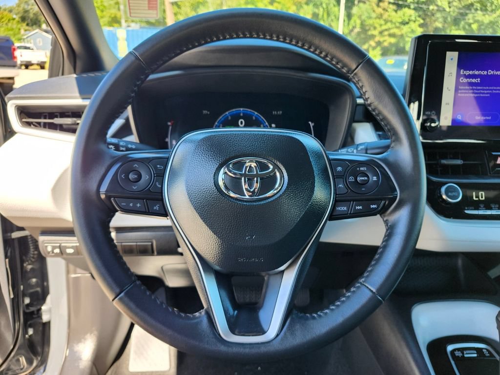 Used 2026 Toyota Corolla SE FWD image 28