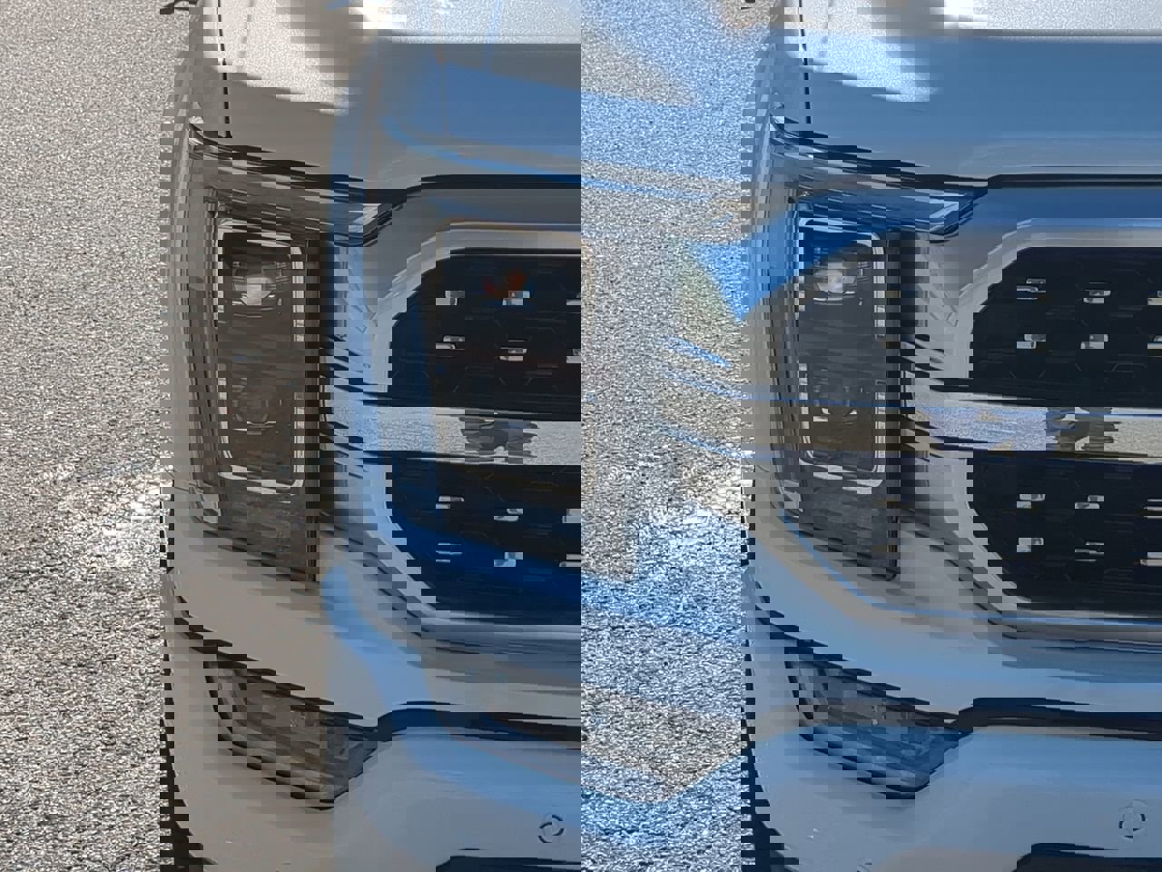 Certified 2021 Ford F150 Platinum w/ Equipment Group 701A High image 8