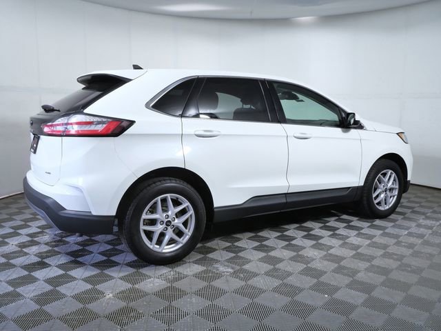 Certified 2024 Ford Edge SEL w/ Convenience Package AWD/4WD image 8