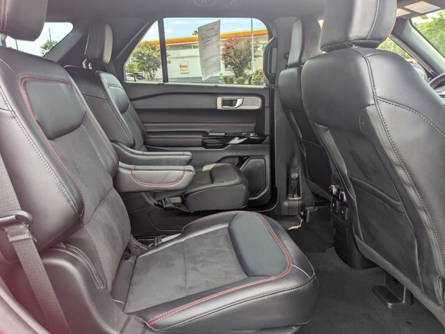 Certified 2023 Ford Explorer ST-Line w/ Class IV Trailer Tow Package RWD image 35