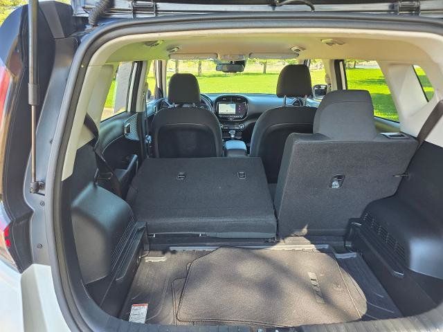 Used 2025 Kia Soul S FWD image 36