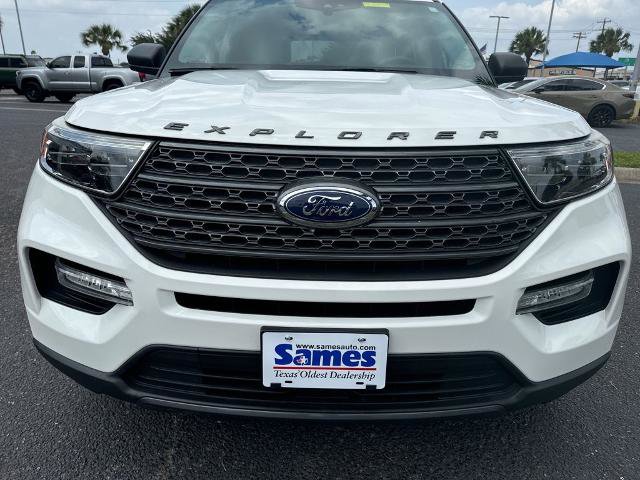 Certified 2021 Ford Explorer XLT w/ Equipment Group 202A RWD image 7