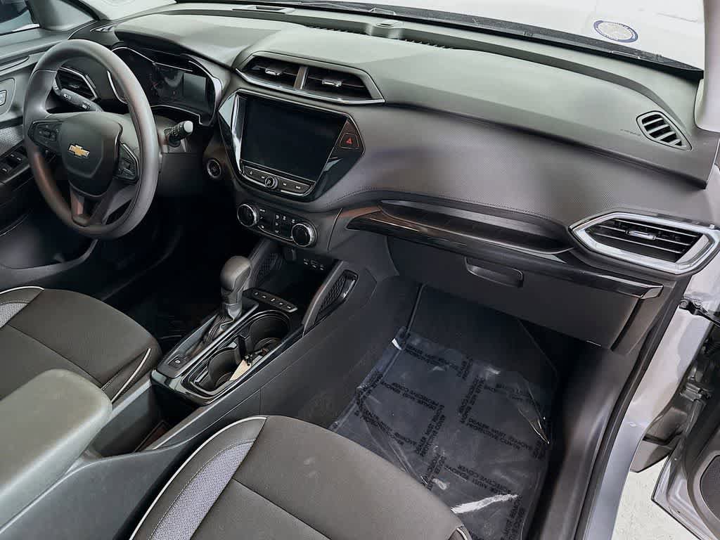Used 2023 Chevrolet TrailBlazer LT w/ Convenience Package AWD/4WD image 31