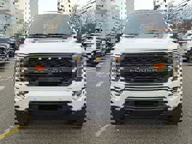 Certified 2022 Ford F150 XLT w/ Equipment Group 302A High image 14