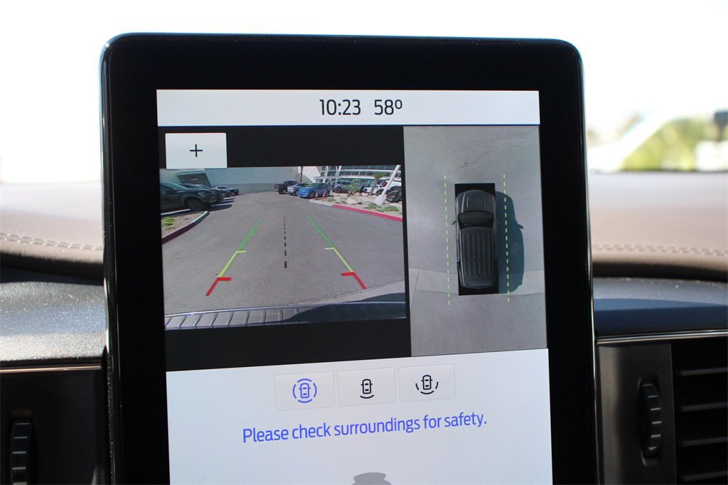 Certified 2021 Ford Explorer Platinum w/ Equipment Group 601A image 34