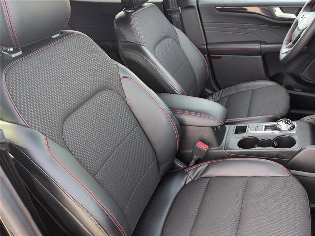 Certified 2023 Ford Escape ST-Line w/ Tech Pack #1 image 21