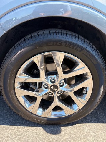 Used 2019 Kia Sorento SX FWD image 9
