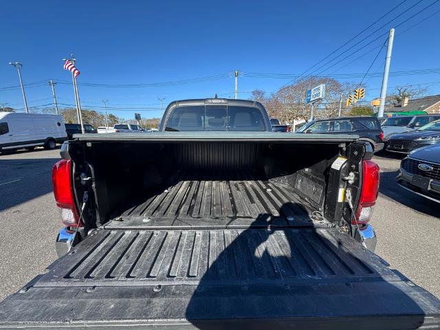 Used 2019 Toyota Tacoma SR5 image 9