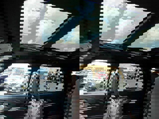 Certified 2025 Ford Explorer Platinum image 15