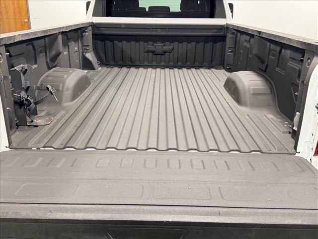 Used 2024 Chevrolet Silverado 3500 LT w/ Safety Package AWD/4WD image 17