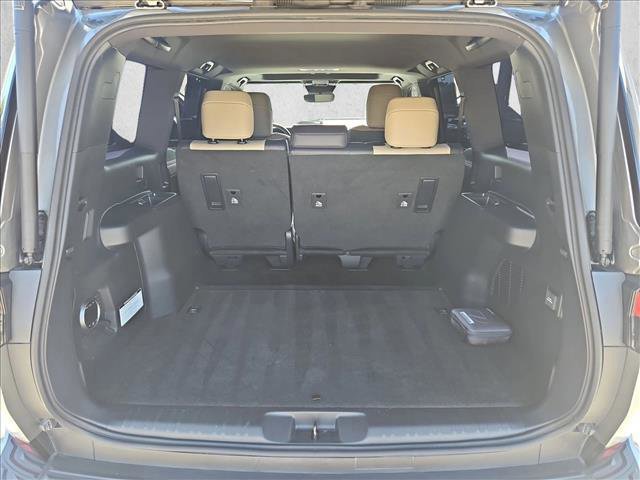 Used 2025 Lexus GX 550 image 9