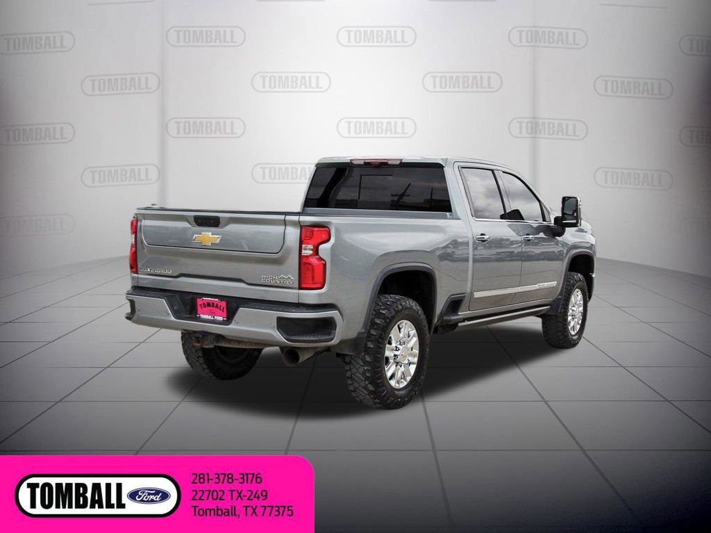 Used 2024 Chevrolet Silverado 2500 High Country w/ High Country Premium Package image 5
