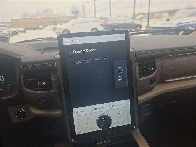 Certified 2023 Ford Expedition Limited image 39