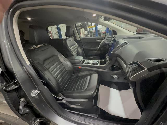 Certified 2022 Ford Edge SEL w/ Convenience Package AWD/4WD image 25