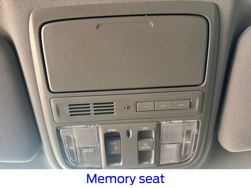 Used 2022 Honda CR-V EX-L image 27