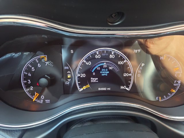 Used 2019 Jeep Grand Cherokee Laredo AWD/4WD image 20