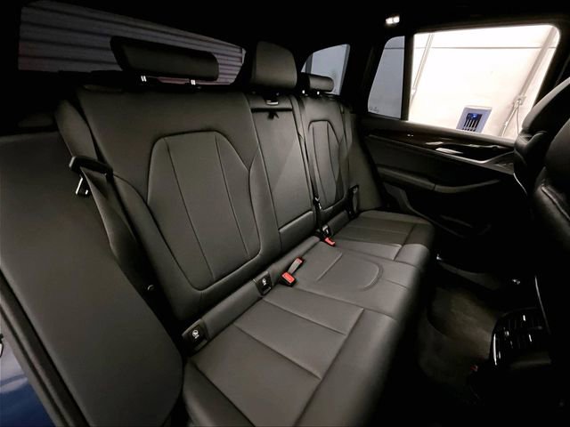 Used 2019 BMW X3 xDrive30i w/ Driving Assistance Package AWD/4WD image 26