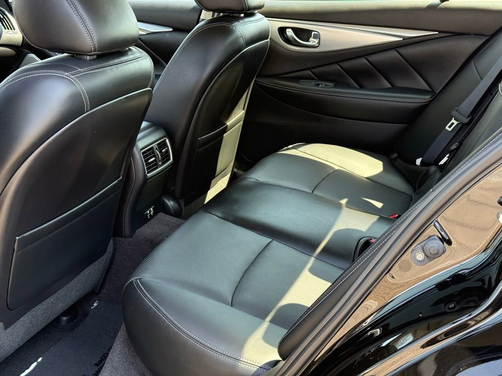 Used 2023 INFINITI Q50 Luxe w/ Cargo Package RWD image 8