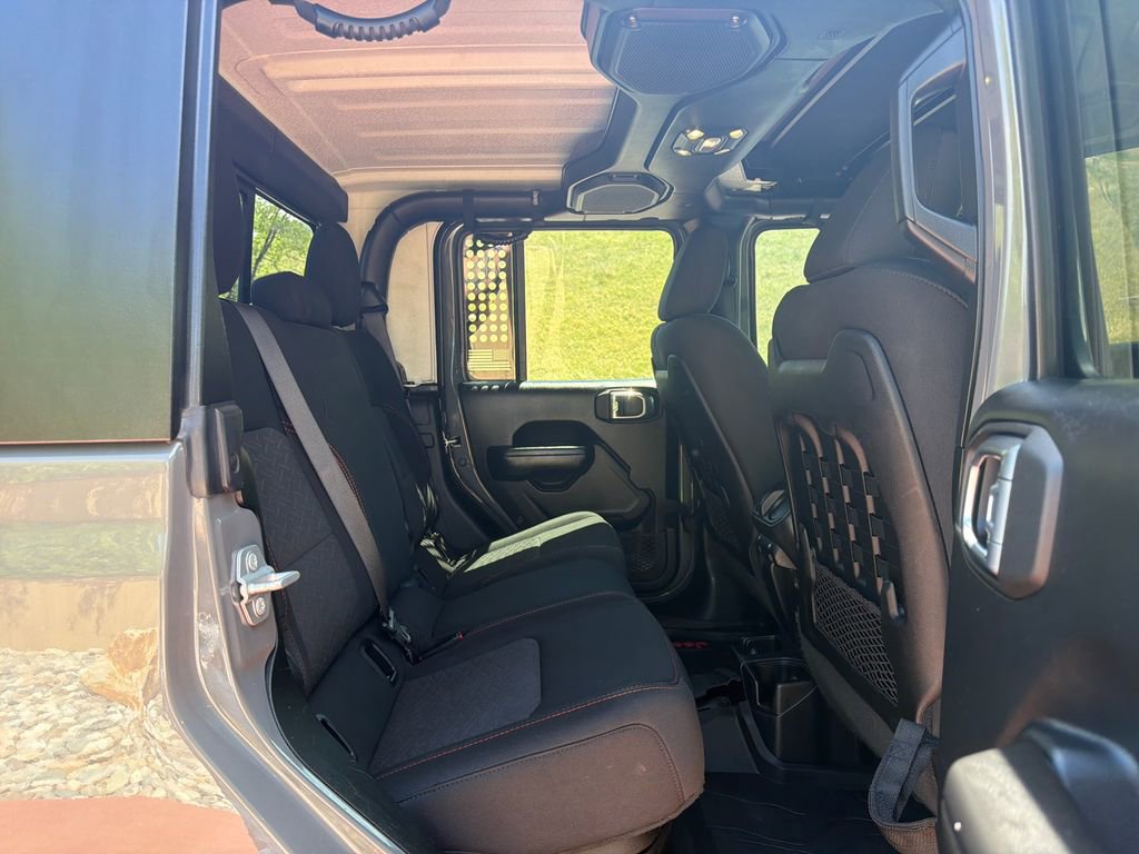 Used 2021 Jeep Gladiator Mojave w/ LED Lighting Group AWD/4WD image 29
