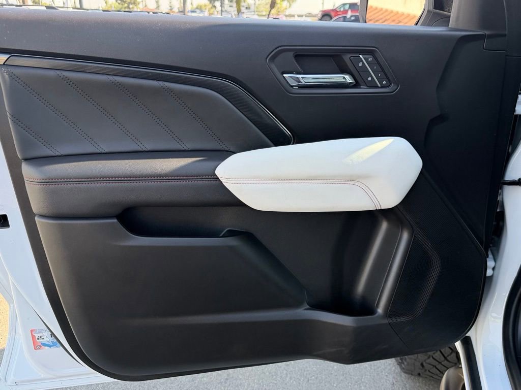 Used 2023 GMC Canyon AT4X w/ Edition 1 image 13