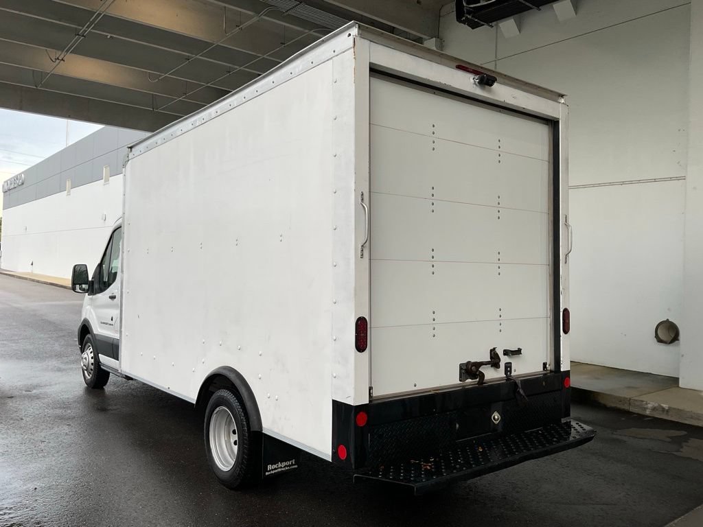Certified 2022 Ford Transit 350 DRW RWD image 5