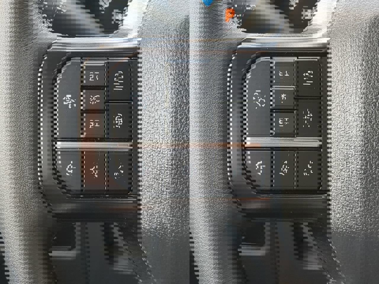 Certified 2023 Ford F150 Platinum w/ Equipment Group 701A High AWD/4WD image 24