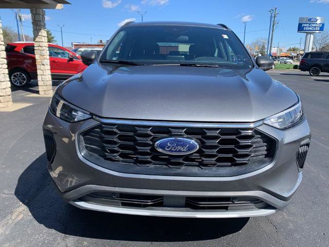 Certified 2025 Ford Escape ST-Line AWD/4WD image 12