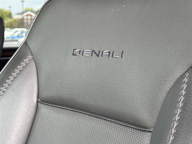 Used 2025 GMC Sierra 2500 Denali w/ Denali Reserve Package AWD/4WD image 22