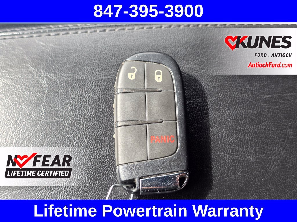 Used 2024 Jeep Compass Latitude AWD/4WD image 52