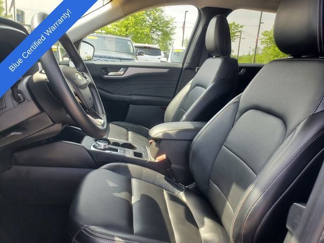 Certified 2025 Ford Escape Platinum AWD/4WD image 5