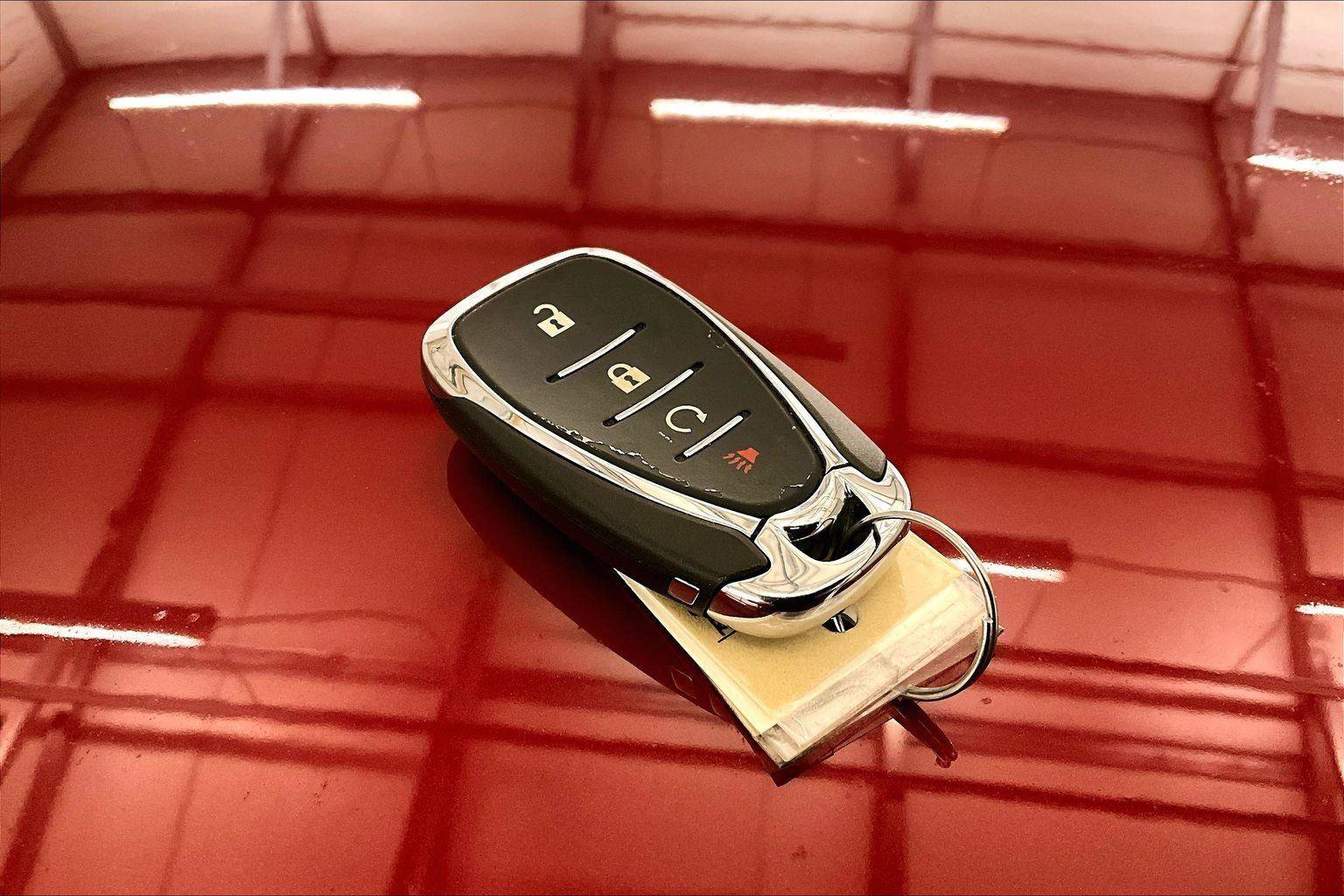 Used 2019 Chevrolet Cruze Premier w/ Sun And Sound Package image 9