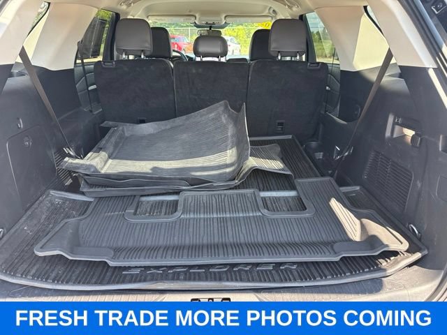 Certified 2025 Ford Explorer Active w/ Active Comfort Package AWD/4WD image 7