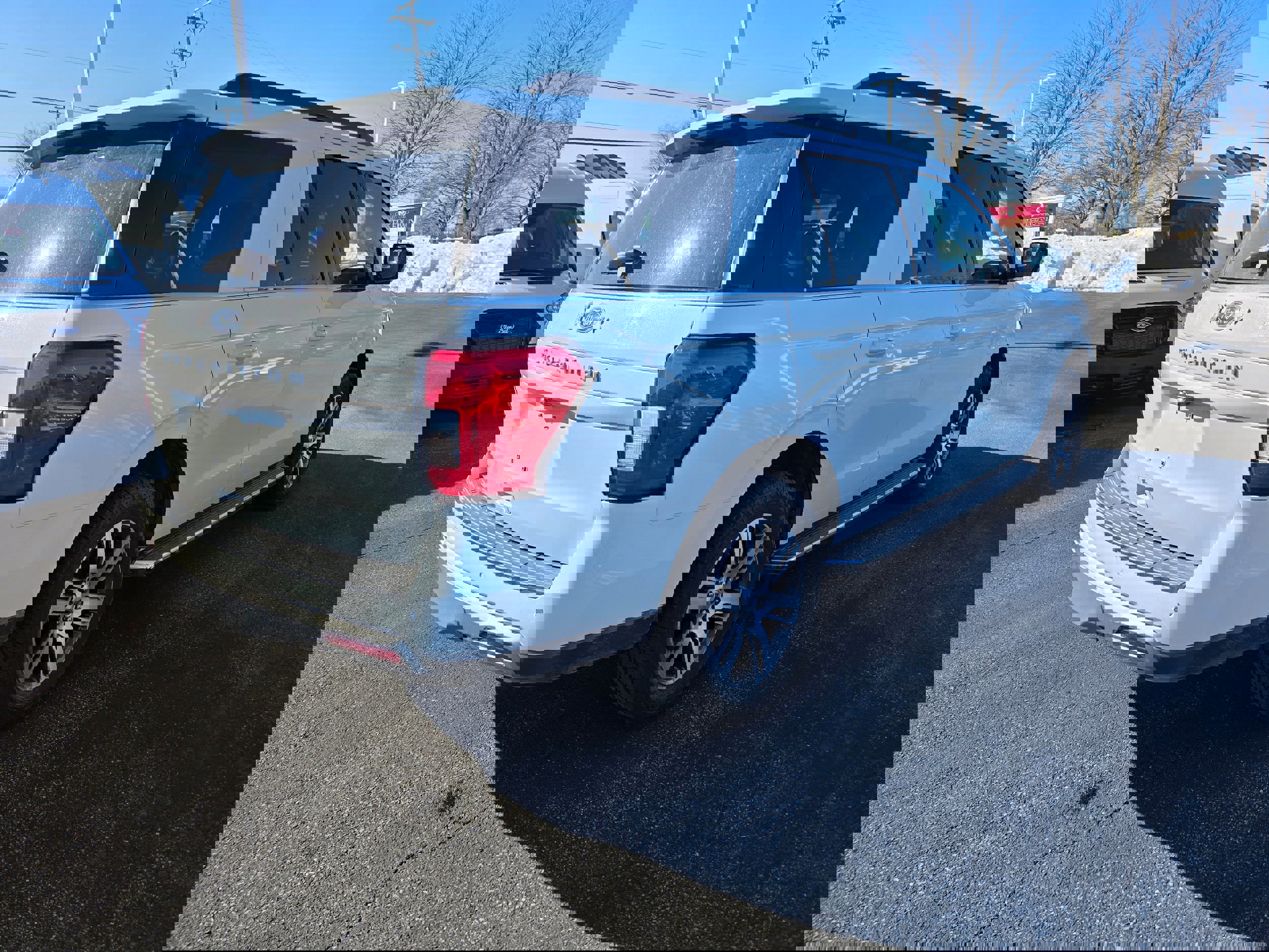 Certified 2022 Ford Expedition XLT image 4