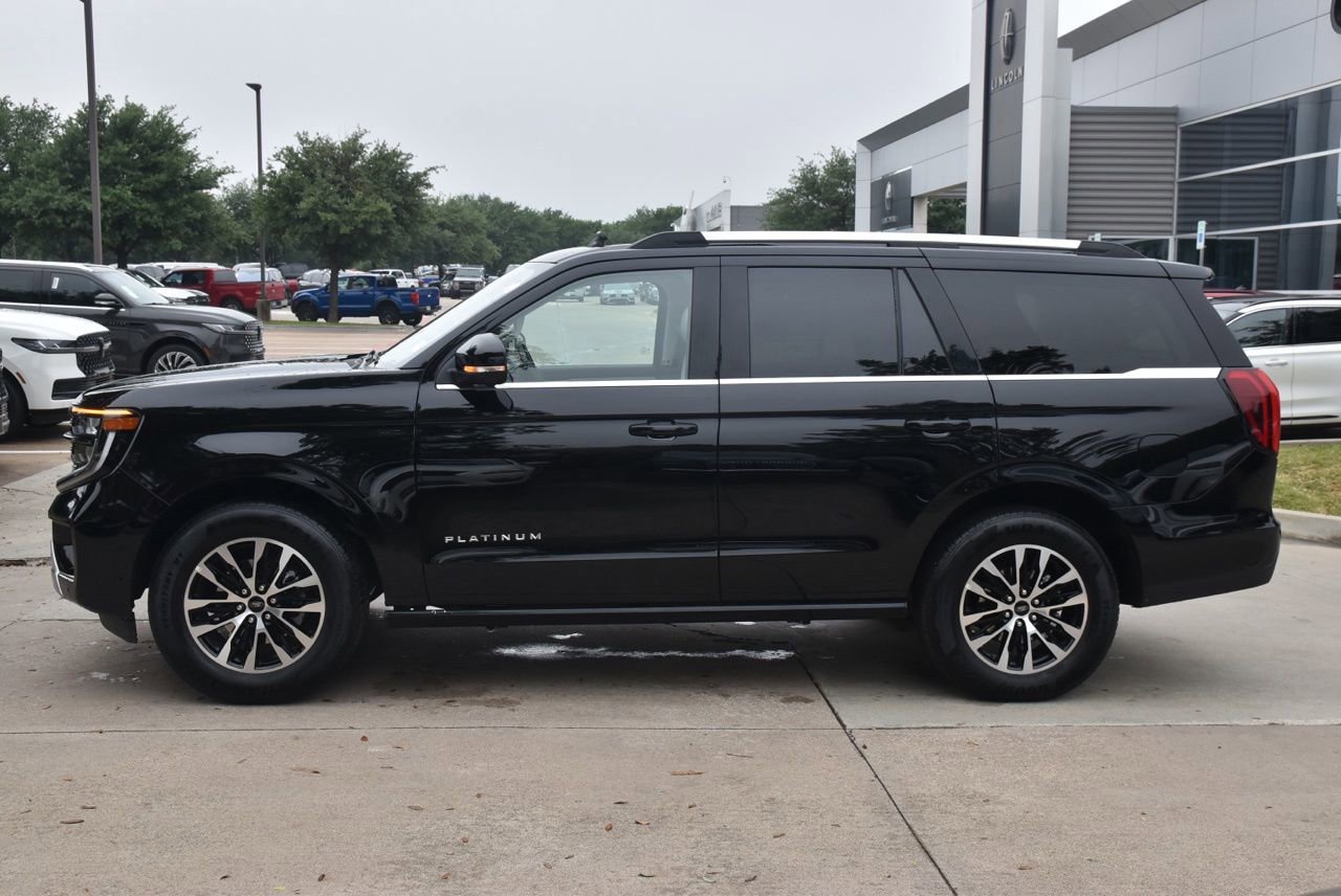 Certified 2025 Ford Expedition Platinum AWD/4WD image 4