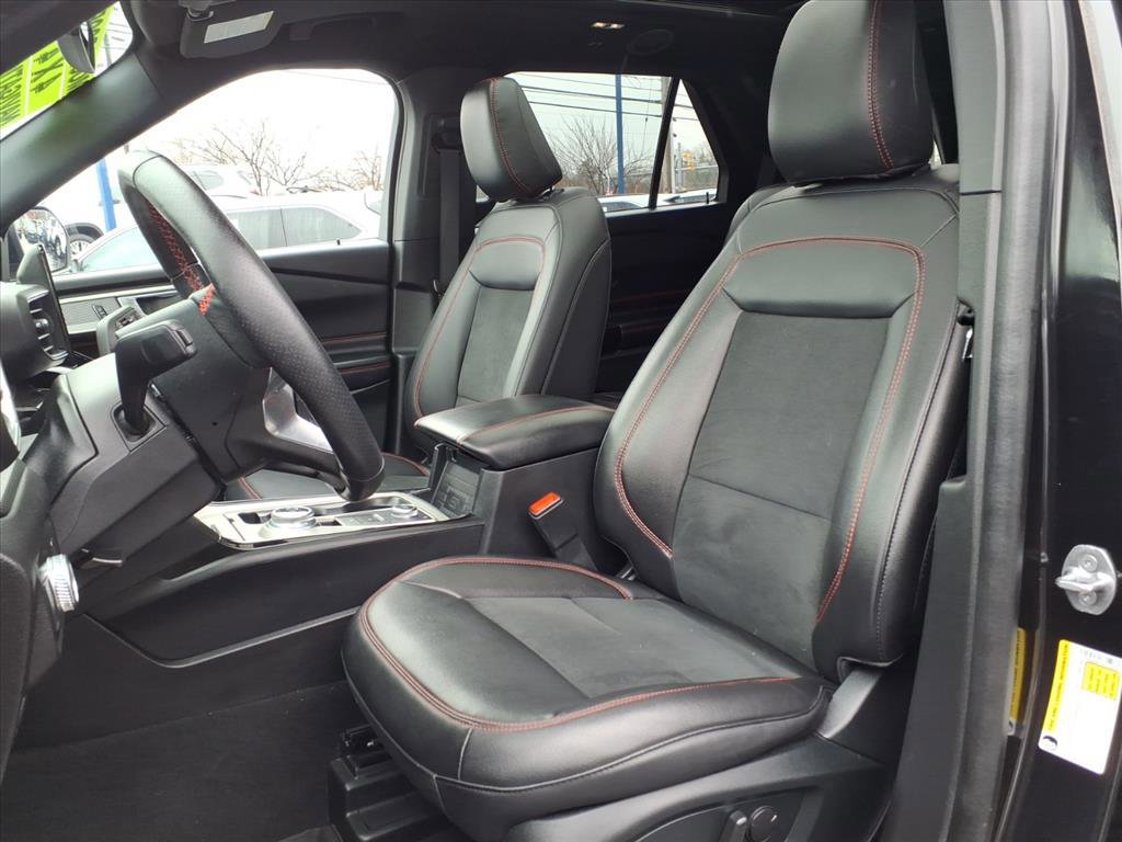 Certified 2022 Ford Explorer ST-Line w/ Class IV Trailer Tow Package image 23