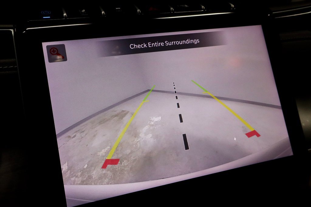 Used 2024 Jeep Grand Cherokee Limited 4xe image 2